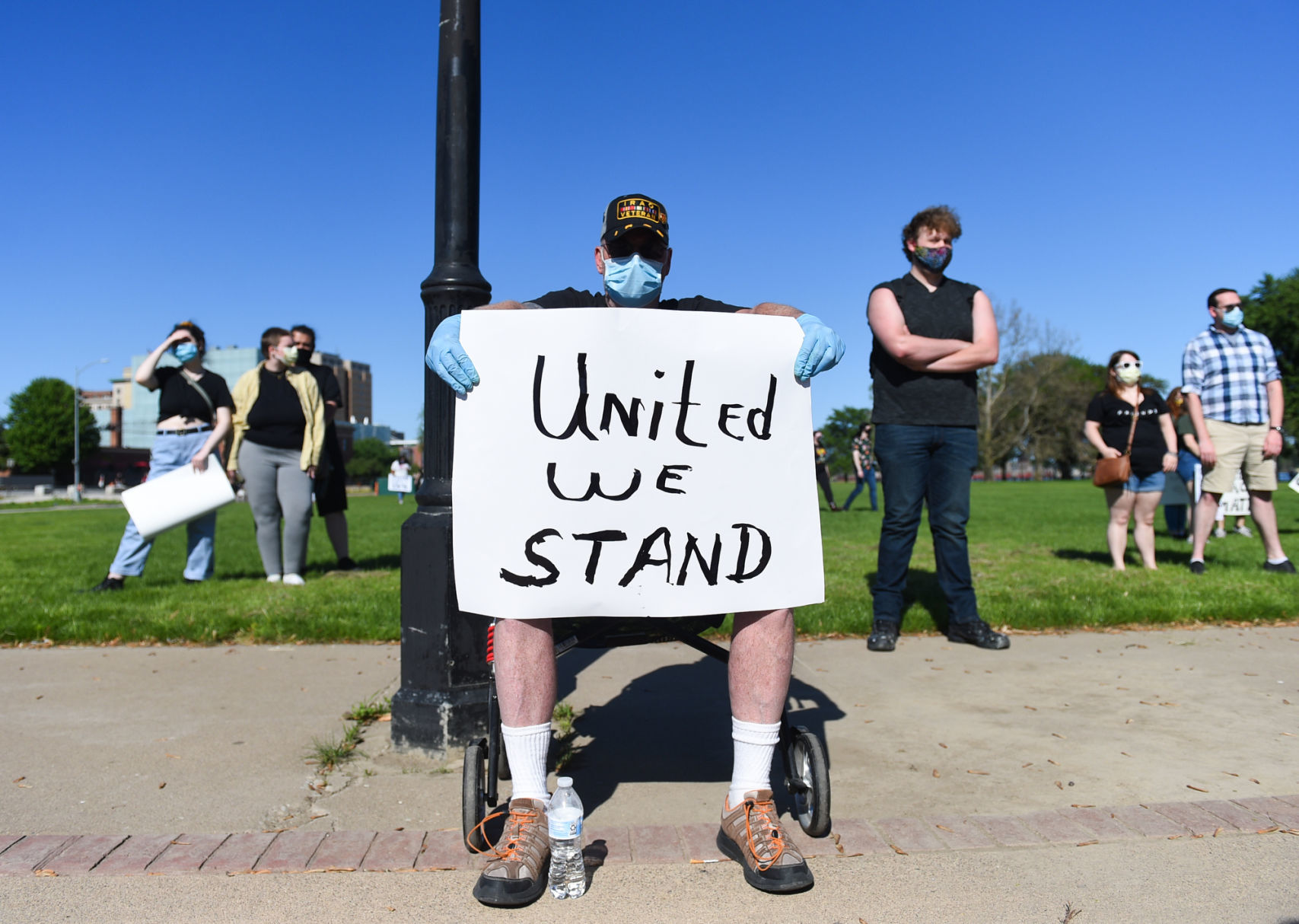 053120-qc-nws-protest-011